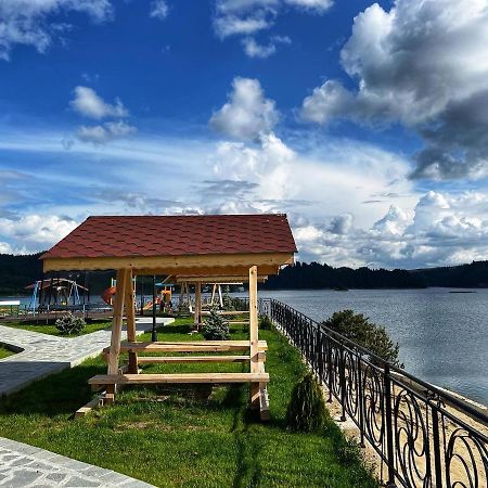 Oasis Resort Rhodopes Dospat Exterior foto