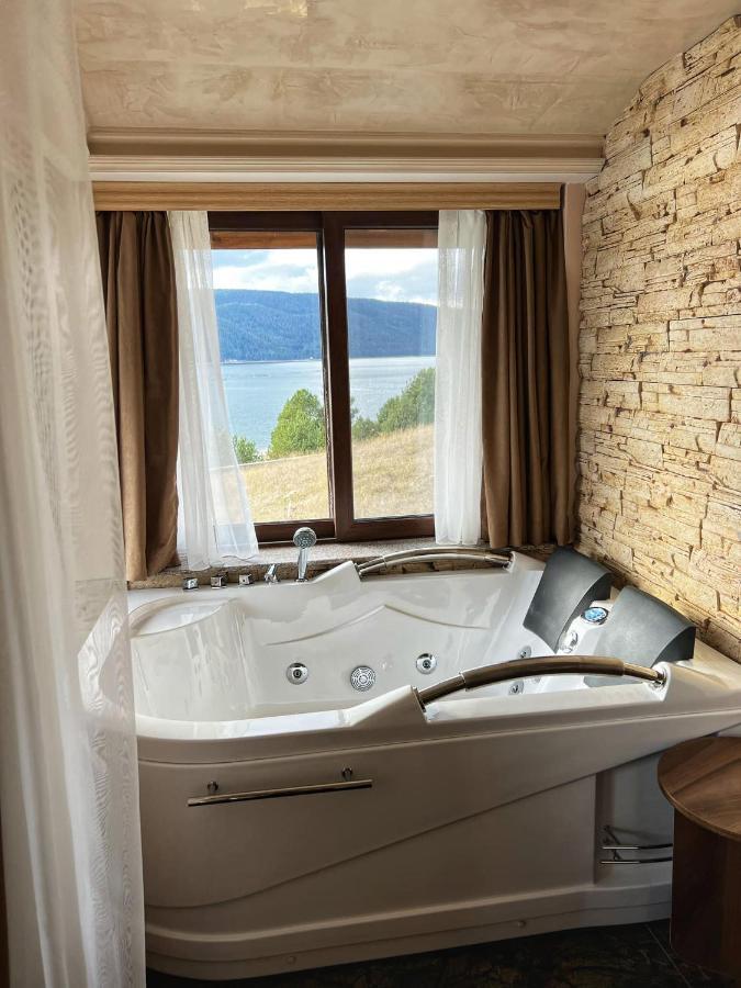 Oasis Resort Rhodopes Dospat Exterior foto